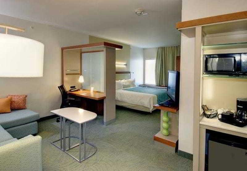 Springhill Suites By Marriott San Antonio Airport Экстерьер фото