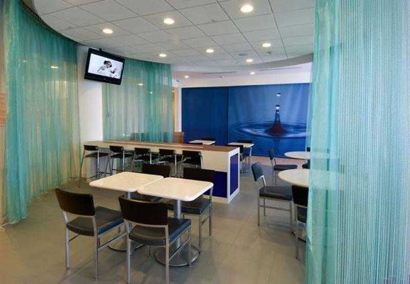 Springhill Suites By Marriott San Antonio Airport Экстерьер фото